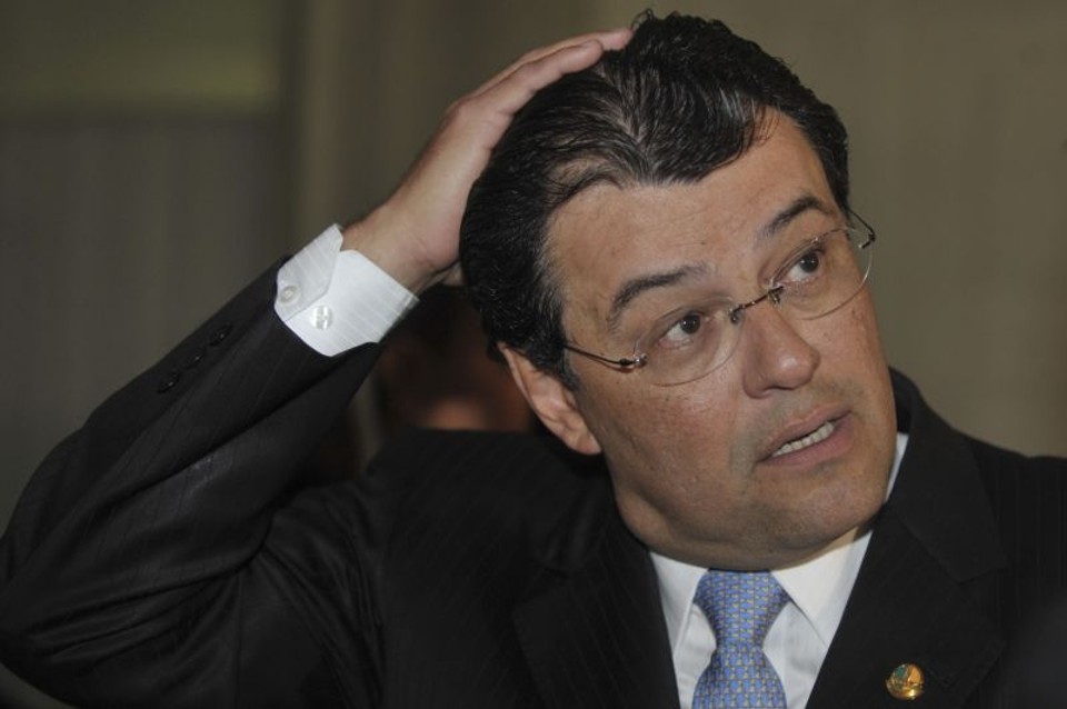 O ministro Eduardo Braga disse que o aumento médio da energia elétrica neste ano será "com certeza" menor que 40% | José Cruz/ABr
