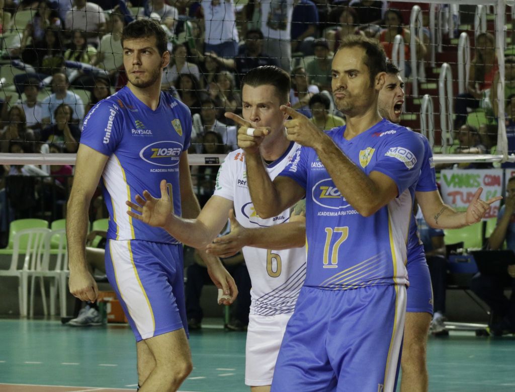 Ricardinho foi o melhor em quadra contra o Sorocaba. | Alexandre Arruda/ CBV