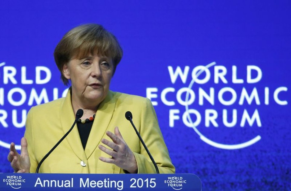 Angela Merkel reconheceu o progresso de países como Itália, Espanha e França, mas enfatizou que a Europa não está fora de perigo | Ruben Sprich/Reuters