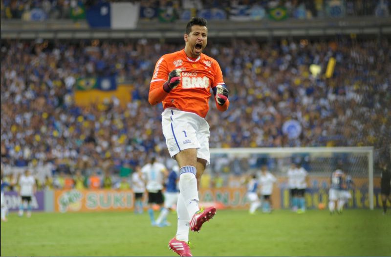 Bicampeão brasileiro pelo Cruzeiro e um dos destaques do futebol nacional nas últimas décadas, goleiro Fábio nunca foi convocado para a seleção | Gualter Naves / Textual