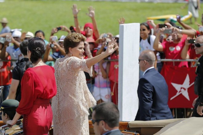 Dilma chega ao Congresso para tomar posse | 