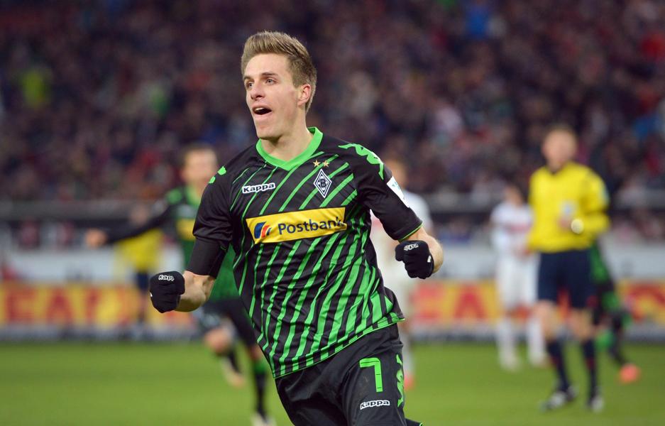 Patrick Herrman comemora o gol da vitória do Borussia Mönchengladbach sobre o Stuttgart fora de casa: na briga. | EFE/Daniel Naupold