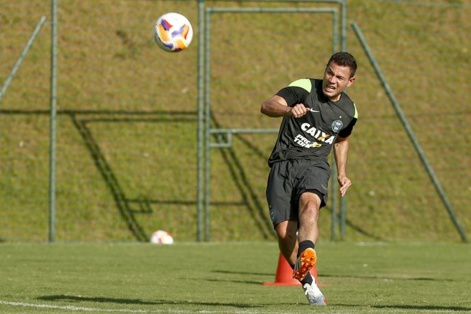 Anderson Aquino tenta acordo para receber salários atrasados e deixar o Coritiba | Hugo Harada / Gazeta do Povo