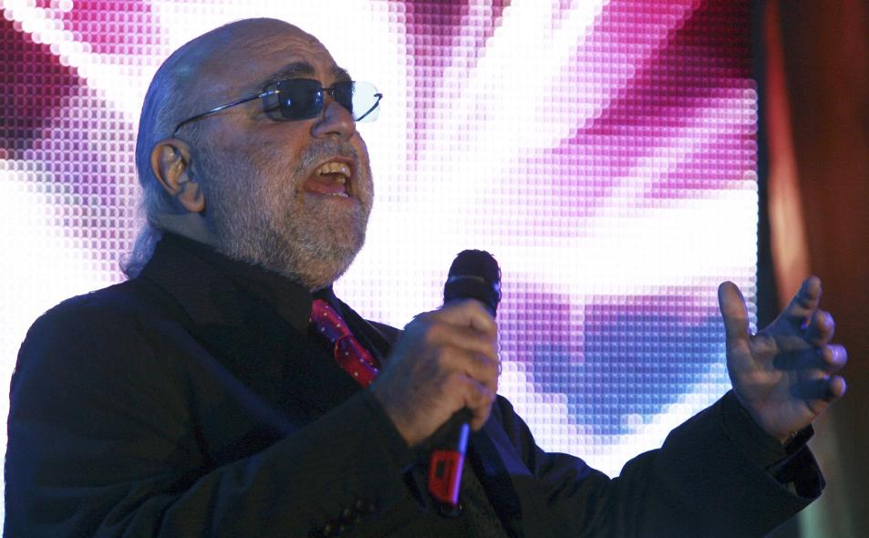 O cantor grego Demis Roussos | REUTERS/Anton Denisov