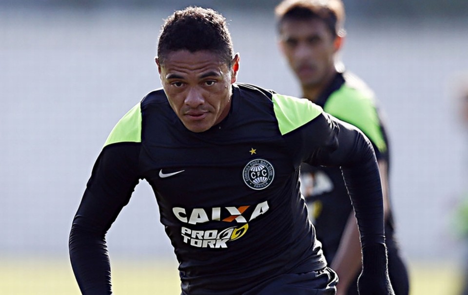 Manutenção de Hélder é prioridade no Coritiba na pré-temporada | Albari Rosa / Gazeta do Povo