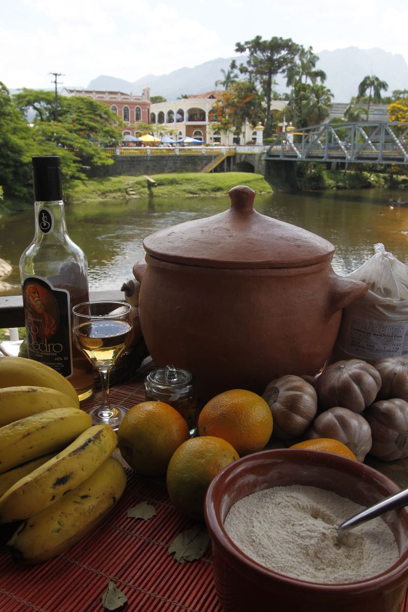 Barreado, em panela de barro, fez de Morretes polo gastronômico | Jonathan Campos/Gazeta do Povo