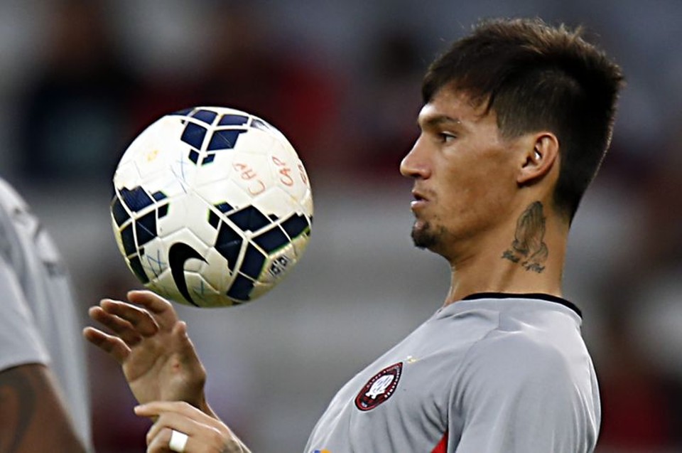 Torcedor declarado do Atlético, volante João Paulo será confirmado como reforço do Coritiba | Albari Rosa / Gazeta do Povo