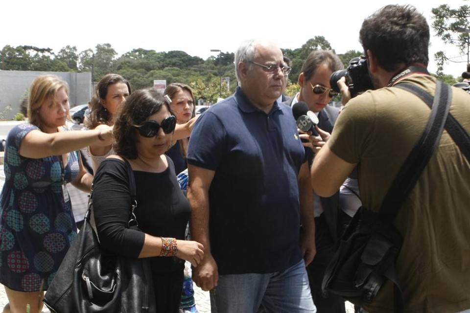 Renato Duque durante sua prisão, no dia 14 de novembro | Aniele Nascimento / Gazeta do Povo