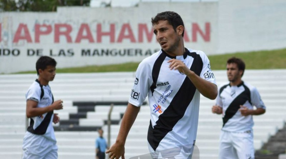 Lateral uruguaio Matias Lopez, do Danúbio, pode reforçar o Paraná | Divulgação Danúbio Juveniles
