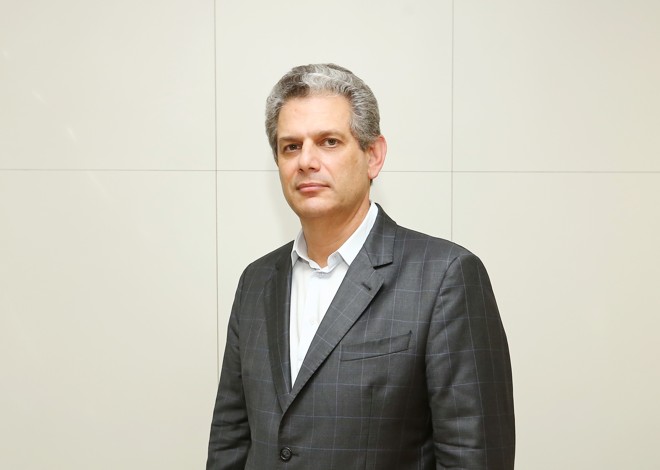 ddddd | Giuliano Gomes/Gazeta