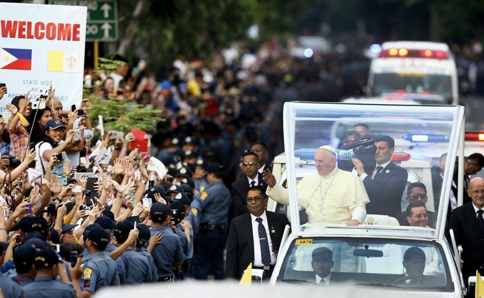 Papa Francisco em visita às Filipinas | EFE/Dennis M. Sabangan