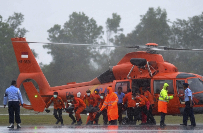 Outros dois cadáveres foram encontrados pelas autoridades indonésias, elevando para nove o número de corpos recuperados | Masianik/Efe