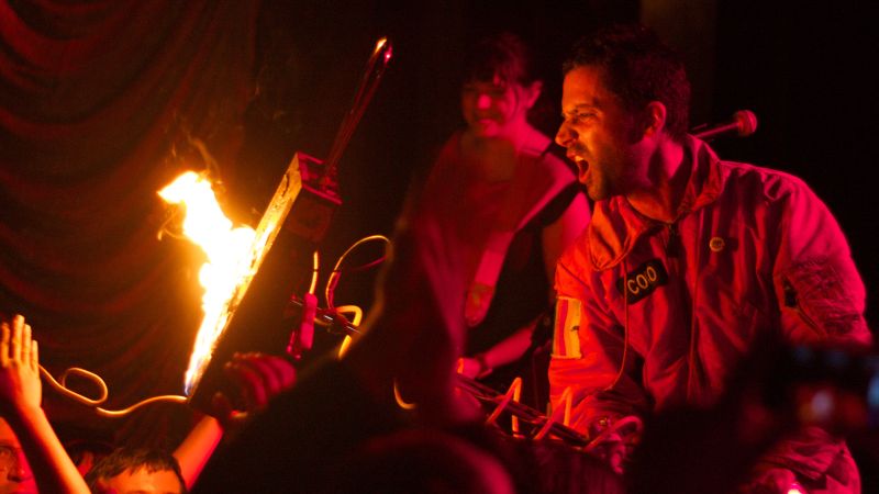 Os músicos em ação: grupo é um dos mais influentes da surf music | Divulgação