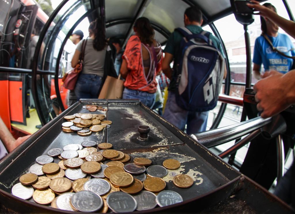 TCE levanta a hipótese de que a Urbs estaria obtendo um lucro maior com o novo modelo de operação. | Daniel Castellano/Gazeta do Povo