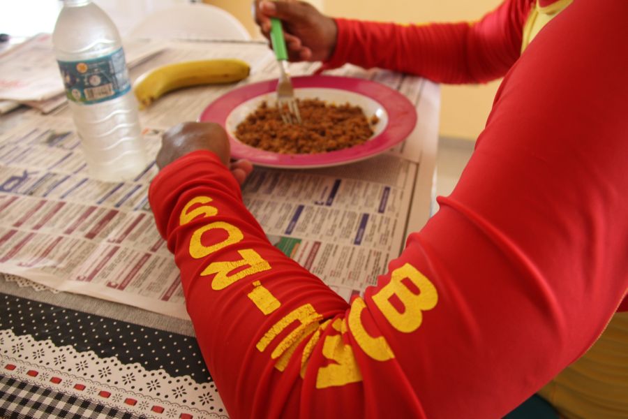Policiais e bombeiros não têm dinheiro nem para comer | Oswaldo Eustáquio/Gazeta do Povo