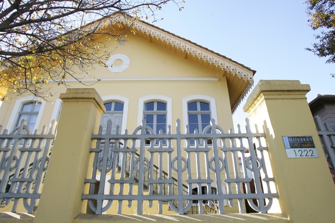 Teatro Novelas Curitibanas, na rua Carlos Cavalcanti. | Daniel Castellano/Gazeta do Povo