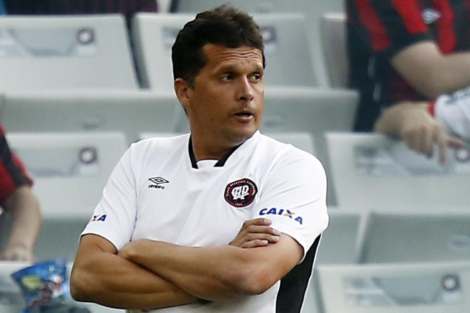 Claudinei Oliveira quer que o Furacão entre com tudo na disputa do Brasileirão e da Copa do Brasil. | Albari Rosa/Gazeta do Povo