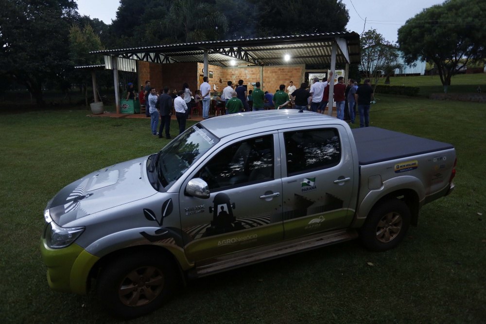 No evento "informal", produtores conversaram sobre as perspectivas para safra 2014/15, em franca colheita. | Jonathan Campos