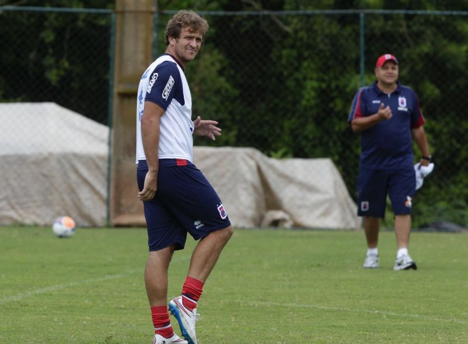 Rodrigo Tosi pode ganhar chance no ataque do Paraná contra o J.Malucelli | Daniel Castellano / Gazeta do Povo