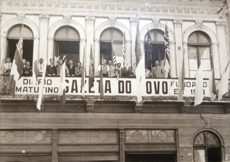 Fachada da Gazeta do Povo, em sua sede antinga, na Rua XV de Novembro | Arquivo/Gazeta do Povo