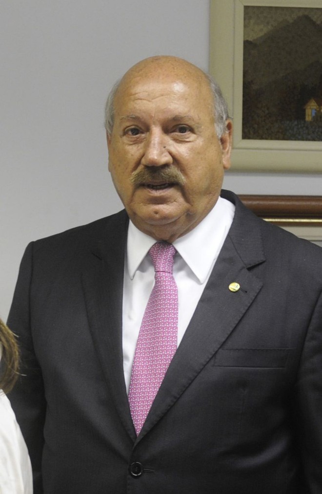 Luiz Henrique da Silveira (PMDB-SC) | 