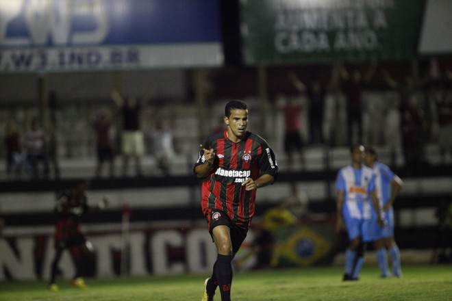 | Jonathan Campos