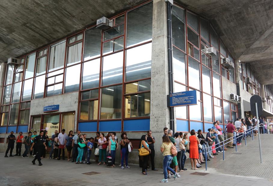 De acordo com a Urbs, na terça-feira (3), foram emitidos 662 novos cartões-transporte na própria Urbs e também nas ruas da Cidadania | Gazeta do Povo