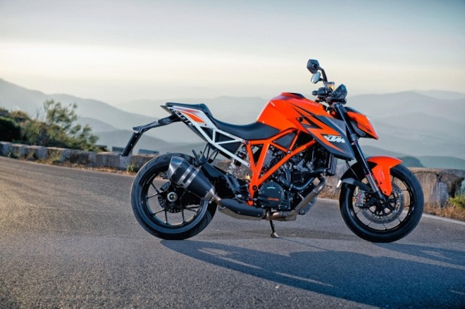 A modelo de rua 1290 Superduke R será lançada pela KTM | 