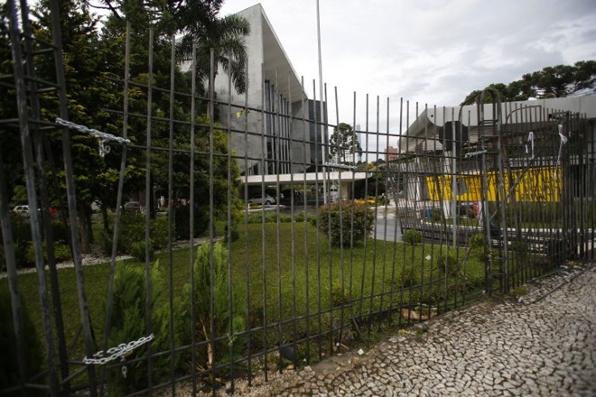 Grades danificadas | 