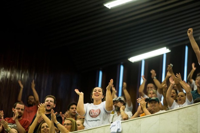 Servidores protestam na Assembleia | 