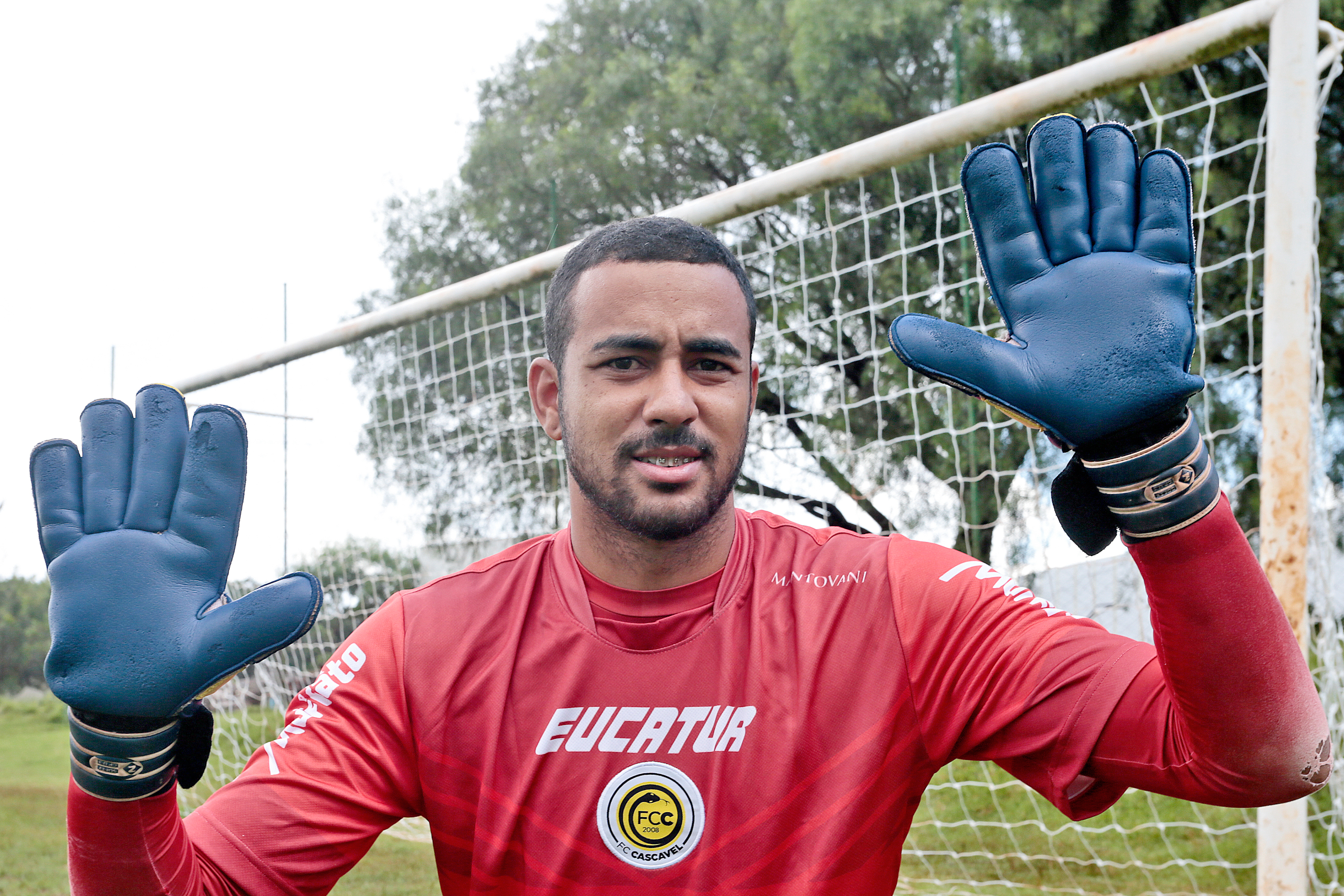 | CESAR MACHADO/