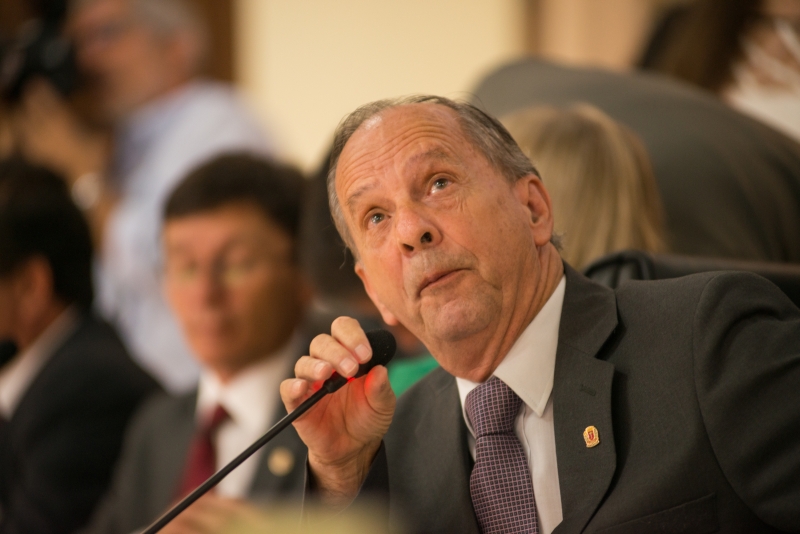 Novo presidente da Câmara, Aílton Araújo diz que não pode acatar o requerimento: contra a lei | Lucas Pontes/Gazeta do Povo