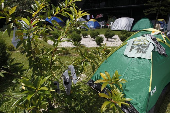 Barracas no Centro Cívico |