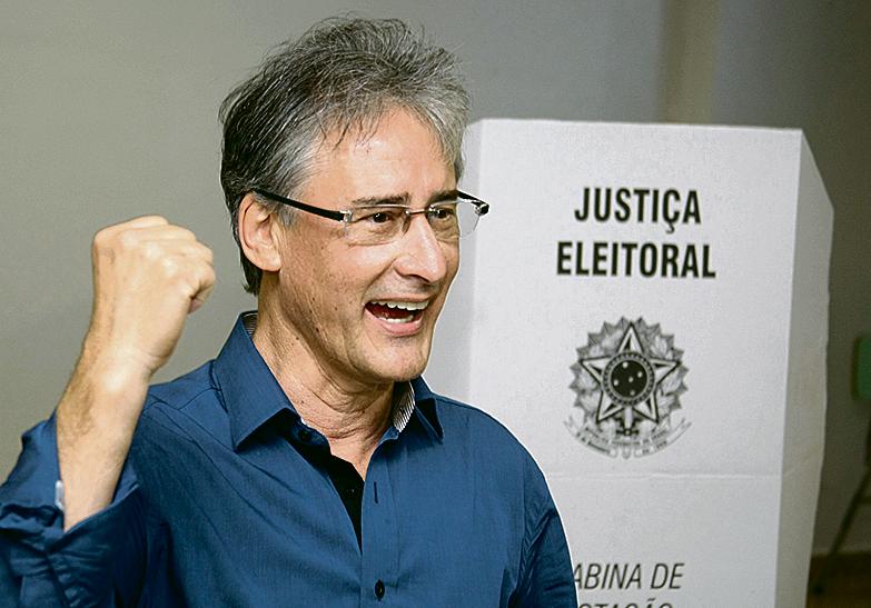 Bueno quando venceu a eleição de 2012: vitória confirmada. | Cesar Machado/Vale Press/Arquivo