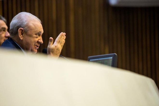 O presidente da Assembleia, deputado Ademar Traiano, na sessão desta terça-feira | 