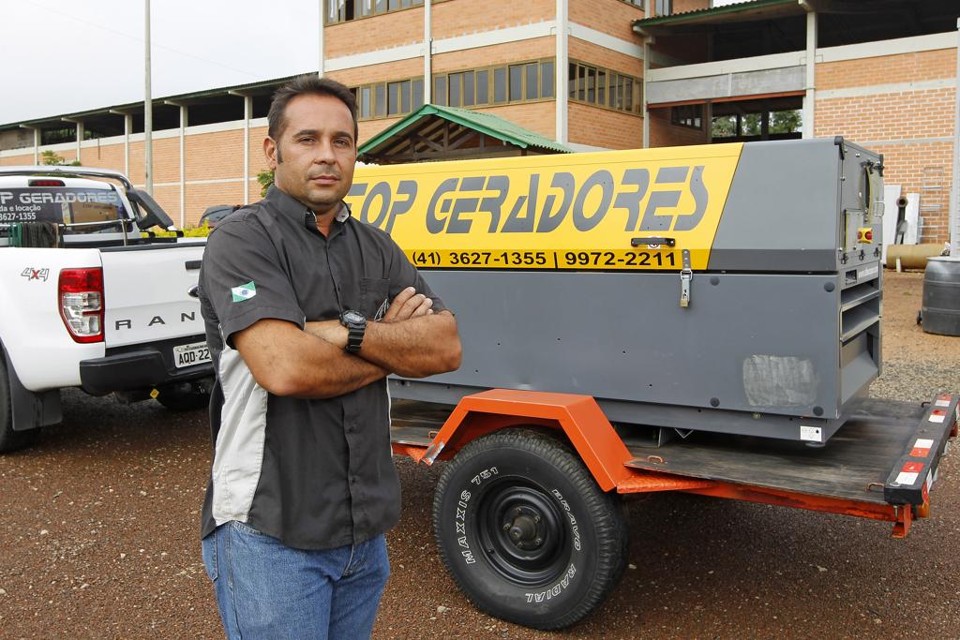 Paulo Alfredo Carniel Junior diz que nunca viu o mercado de geradores tão aquecido em 12 anos de atividade. | Antônio More/Gazeta do Povo