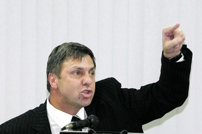 O STJD, do procurador Paulo Schmitt, faz mais pontos do que muito time Brasil afora | 