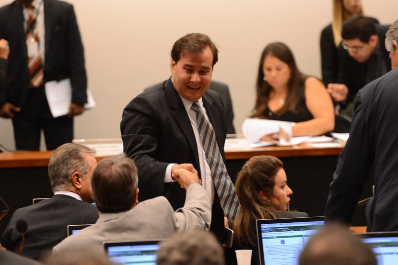 O deputado Rodrigo Maia (DEM-RJ), após ser escolhido presidente da comissão, nesta terça-feira (10) | Agência Brasil