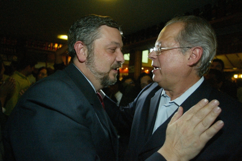Antonio Palocci e José Dirceu ocuparam postos centrais no ministério do governo Lula | Ueslei Marcelino/Folhapress/Arquivo