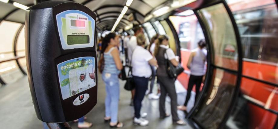 Curitiba está em terceiro lugar no ranking das tarifas mais caras entre as capitais brasileiras | Daniel Castellano / Gazeta do Povo