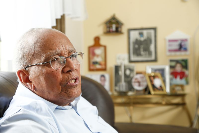 Joel Joaquim venceu problemas de saúde para concluir curso | Hugo Harada/Gazeta do Povo