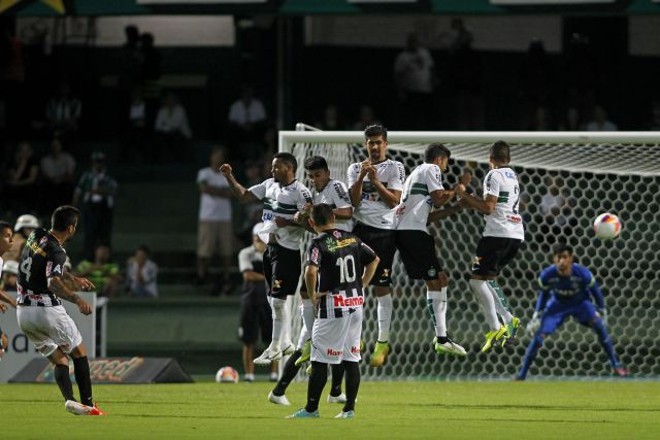 O Operário tentou buscar o empate, mas parou na barreira coxa-branca. | 