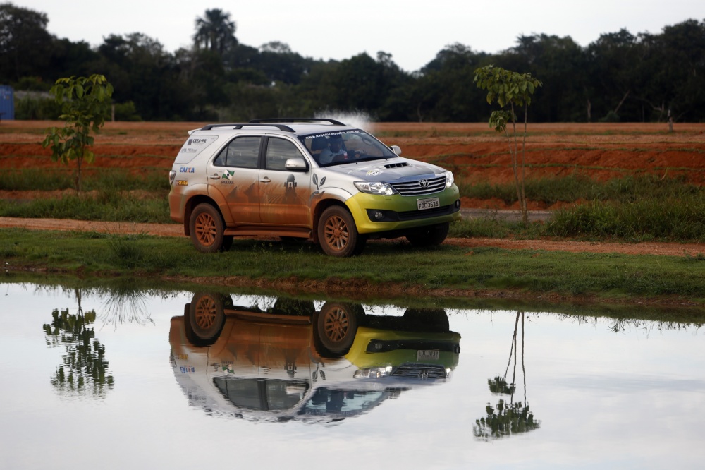 Equipe segue para Mato Grosso do Sul, onde a colheita começou oficialmente há dez dias. | Foto: Albari Rosa/gazeta Do Povo