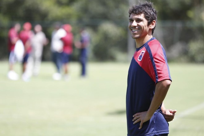 Lúcio Flávio, criado nas categorias de base do Paraná, já completou 298 jogos com a camisa do clube. | Henry Milleo/Gazeta do Povo