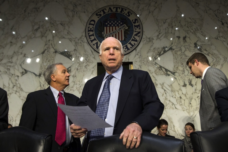 John McCain participou da discussão da proposta contra o EI | Jim Lo Scalzo/Efe