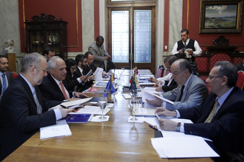 Chanceleres da Unsasul decidiram "desenvolver o diálogo" | Hugo Ortuño/Efe