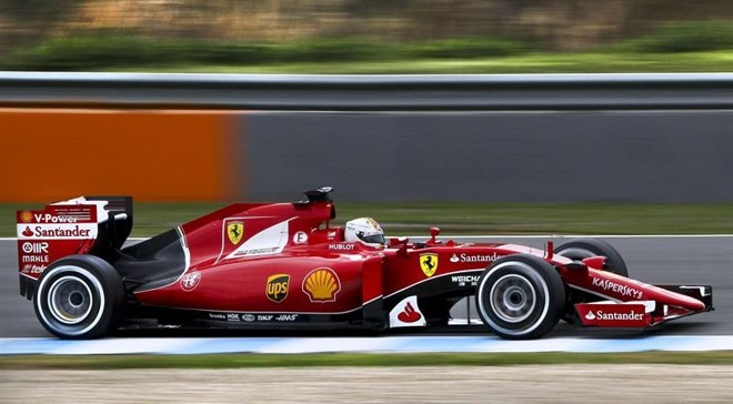 Ferrari versão 2015. | 
