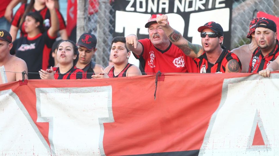 O torcedor rubro-negro terá de se contentar em ver o time brigar para não cair. | Giberto Abelha/Jornal de Londrina