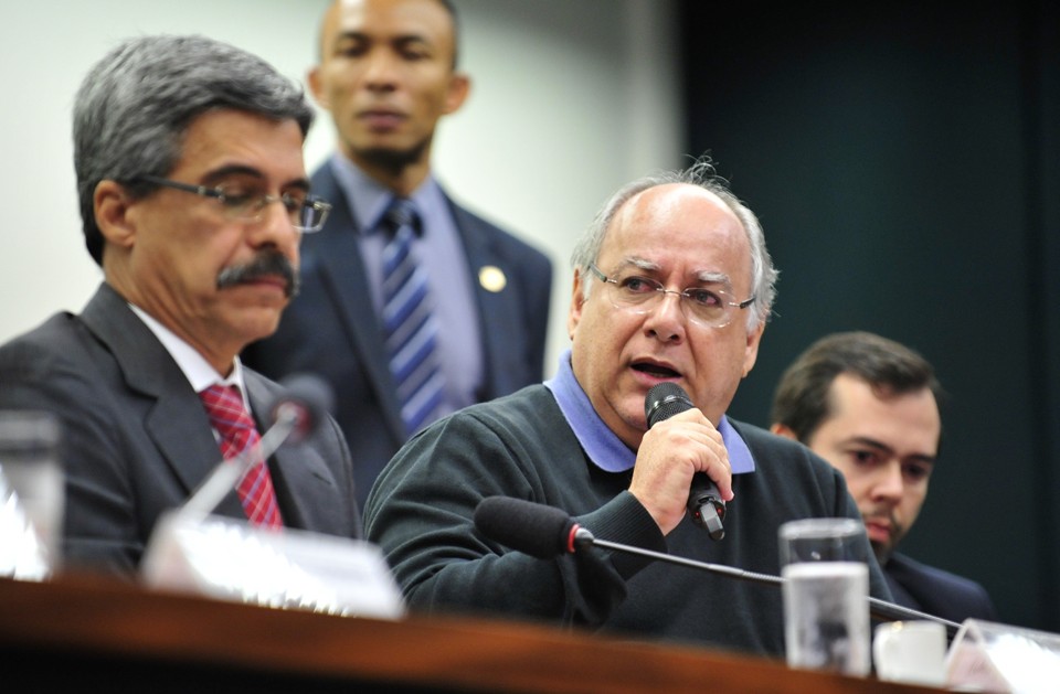 Duque foi citado por Barusco em delação premiada e em depoimento à CPI, na semana passada. Segundo Barusco, Duque recebia parte da propina e era operador do PT | LAYCER TOMAZ/Agência Brasil