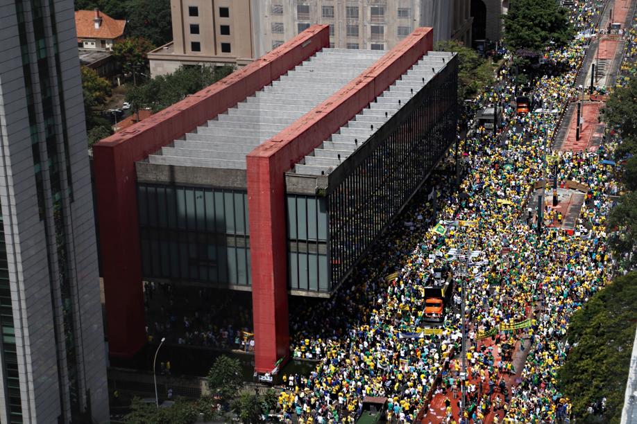 Manifestação em São Paulo no dia 15 de março: tamanho de protestos assustou o governo. | Robson Fernandjes/Fotos Públicas